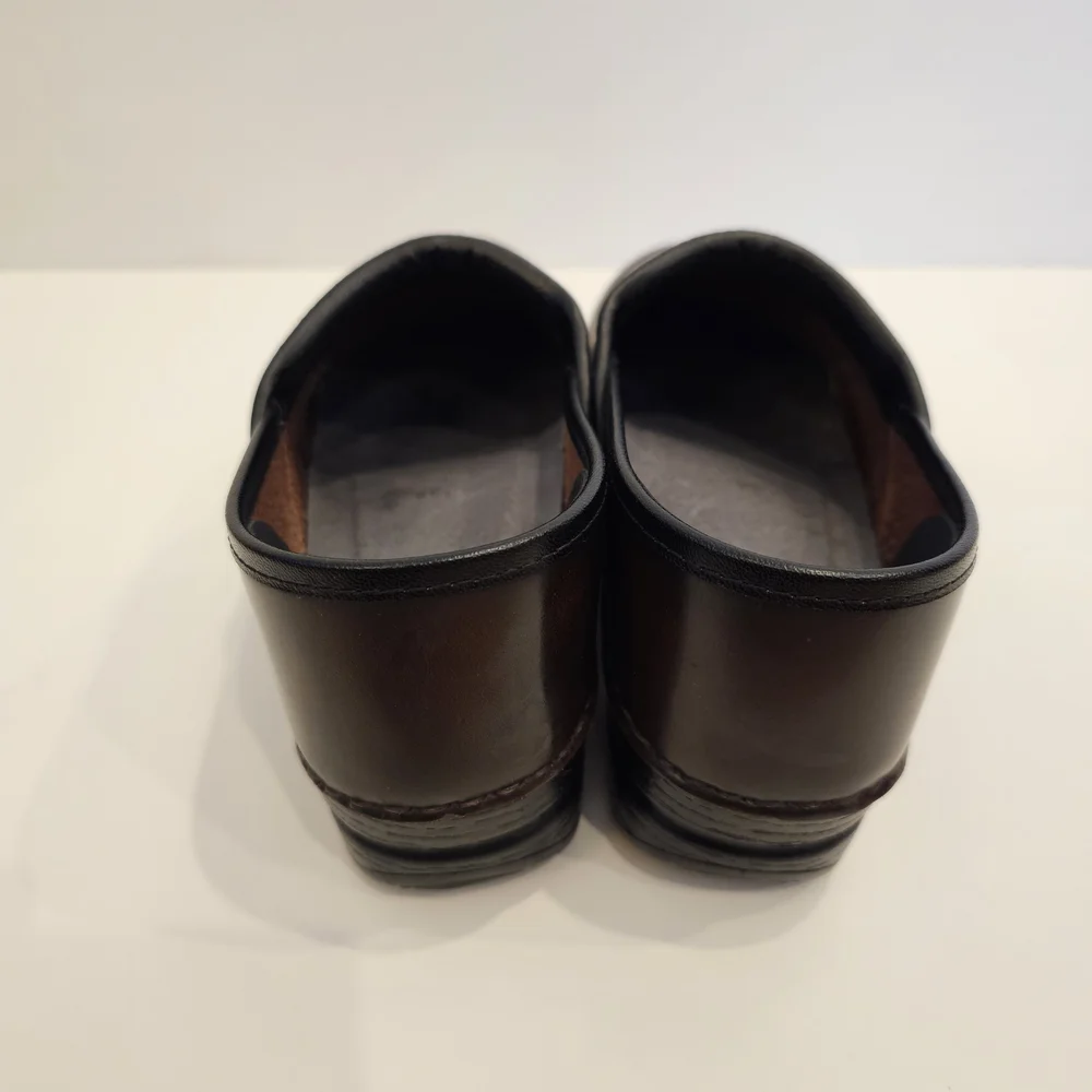 Dansko Women's Pro XP Dark Brown Leather Clogs / Mules Size 38 - Picture 4 of 9